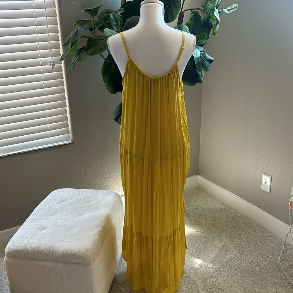 Midi to Maxi Glamour Yellow Dress - Picture 2 of 4